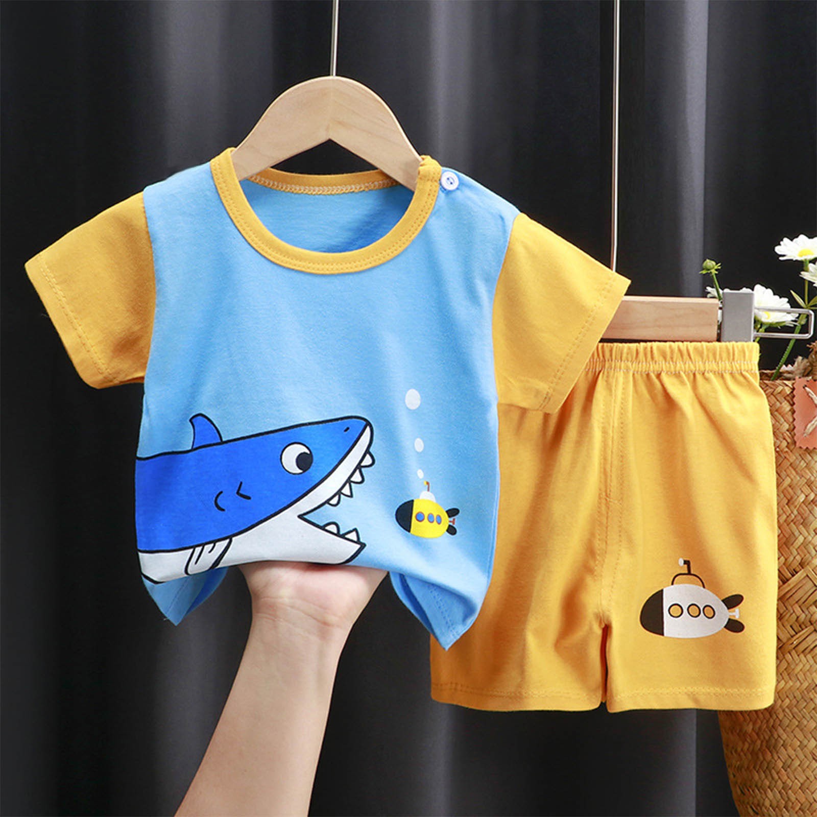Cethrio Toddler Boys Outfit Sets, Cotton Gifts Short Sleeve Shirts \u0026 Shorts Sets Blue Size 4-5 T
